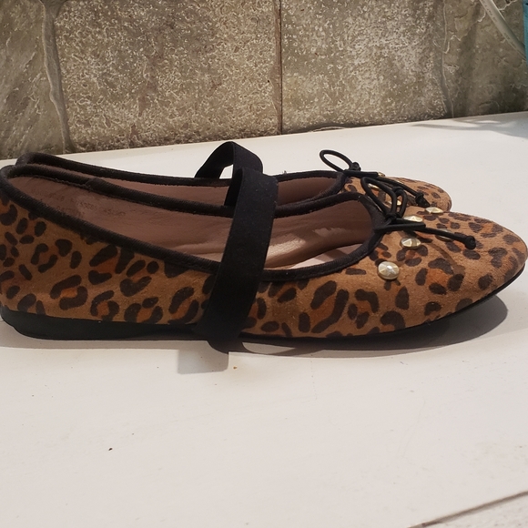 RUBY AND BLOOM GIRLS FLATS - Picture 2 of 4